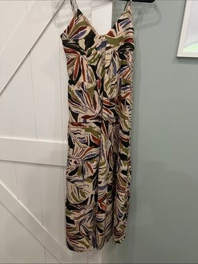 Abstract Leaf Print Maxi Skirt in Beige and Olive